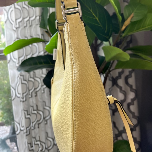 NWT Marc Jacobs Yellow handbag - Picture 3 of 5